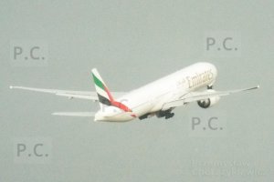 emirates undercarriage retracting sequence
