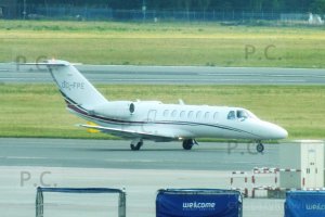 oo-fpe cessna 525 higherthanjumbojets.pl samolot na lotnisku szopena