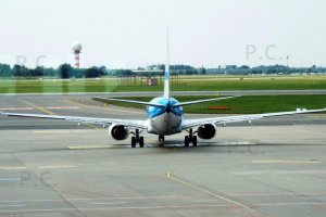 klm b 737 higherthanjumbojets.pl rear view