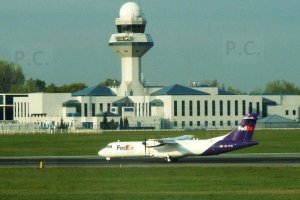 ei-fxi fedex warszawa 24. 04. 2019.JPG