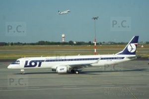 air traffic Poland Chopin