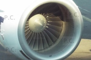 jet engine chorazykiewicz LOT logo