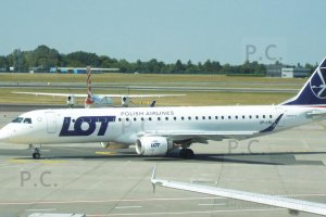 Embraer 195 PLL LOT higherthanjumbojets.pl