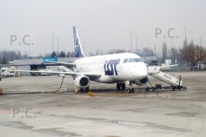 chopin airport embraer lotnisko chopina