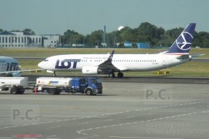 higherthanjumbojets.pl chopin airport warsaw poland boeing b 737