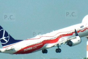 b 737 nowe malowanie