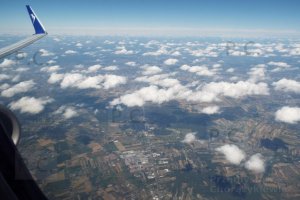 blue-air-pll-lot-clouds-yrbmn