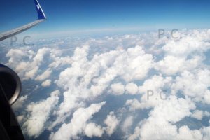 b737-summer-poland-clouds-flight