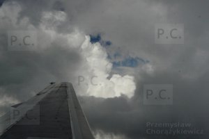 clouds in flight boeing
