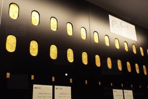 oval gold coins japan