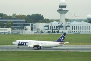 wieża kontroli lotów warszawa