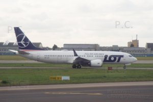 końcówka skrzydła b 737 logo pll lot