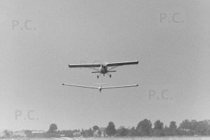 sailplane-glider-towing-higherthanjumbojets.pl