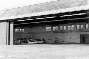 krosno pirat szybowiec kobra hangar higherthanjumbojets.pl