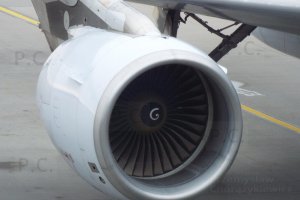 silnik Chopin Airport flying is beautiful Chorazykiewicz.JPG