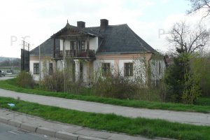 dom obok ronda Przemyśl (Lwowska Hureczko Medyka Lwów) kwatery lotników.JPG