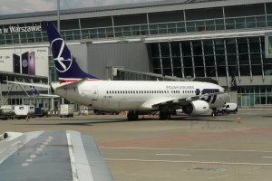 widok z innego Boeinga higherthanjumbojets.pl Boeing B 737 SP-LWD.JPG