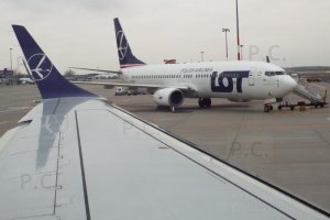 B 737 SP-LWD (Embraer 195 SP-LND) higherthanjumbojets.pl fotografia lotnictwo historia photography aviation history.JPG