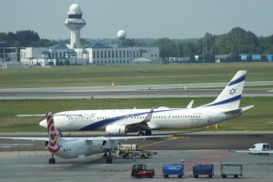 אל על to the skies, skywards higherthanjumbojets.pl El Al Chorazykiewicz Przemysl Chopin Airport.JPG