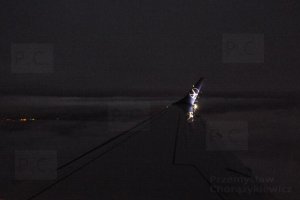 embraer w nocy higherthanjumbojets.plhalo is gone SP-LNE fotografia lotnictwo historia przyroda okolic przemysla chorazykiewicz