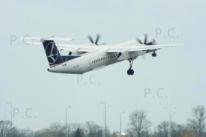 DHC 8 LOT tuż po starcie higherthanjumbojets.pl 2018.JPG