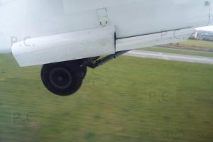 Bombardier DHC 8 PLL LOT gear up higherthanjumbojets Chorążykiewicz Przemyśl.JPG