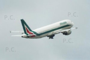 Fotografia, lotnictwo, historia, przyroda okolic Przemyśla Alitalia higherthanjumbojets.pl.JPG