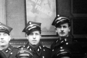 Air France plakat dworzec kolej  zdjecie archiwalne higherthanjumbojets.pl Chorazykiewicz Przemysl