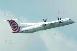 start samolotu Dash higherthanjumbojets.pl fotografia, lotnictwo, historia, przyroda okolic przemyśla.JPG