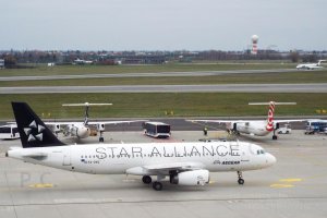 przemysl fotografia lotnictwo star alliance higherthanjumbojets.pl p. chorazykiewicz.JPG