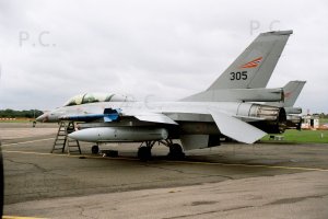 f-16 305 higherthanjumbojets.pl norwegian two-seater great britain