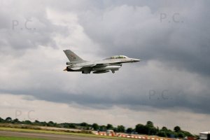 chorazykiewicz f 16 higherthanjumbojets.pl start take off england