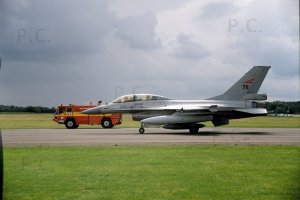 airdrome fire brigade vehicle higherthanjumbojets.pl england poland
