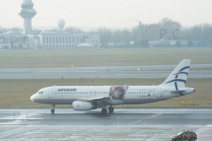 higherthanjumbojets.pl Chopin Okecie Warsaw Warszawa Airbus SX-DVU.JPG