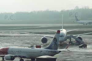 3 boeingi na lotnisku chopina sp-lrh olimpiada ei-fyg maria zambrano hiszpania.JPG