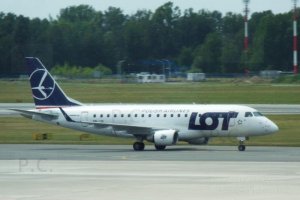 Embraer 170, 175 i 195 PLL LOT Warszawa-Okęcie 2016 SP-LDI, SP-LID, SP-LIM, SP-LNA