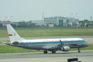 13-05-2016 higherthanjumbojets.pl sp-lie specjalne malowanie special livery embraer pll lot.JPG