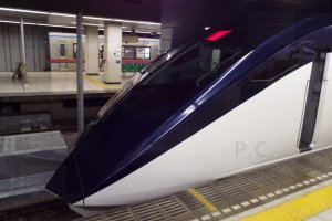 Pociągi - lotnisko Tokio-Narita i dzielnica Ueno 03. 2017 - Trains