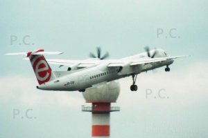 sp-eqf bombardier start chopin take-off dash q400 higherthanjumbojets.pl.JPG