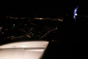 światła lights warszawa warsaw noc night styczeń 2019 january lotnisko chopin airport.jpg