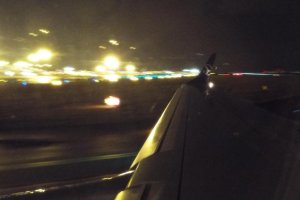 polish airlines embraer 195 sp-lnk extended slats waw higherthanjumbojets.pl.JPG