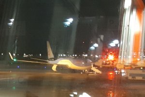 red light czerwone światło boeing lot tui 18. 01. 2019.jpg