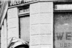 jozef isaak przemyśl reklama wełny stary szyld.JPG