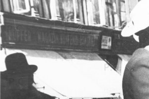 kupfer magazyn witryna przemyśl miasto zabytków.JPG