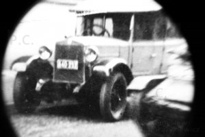 vintage car pre-war przemysl grodzka street.JPG