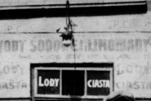 woda sodowa limoniady lody ciasta wody.JPG