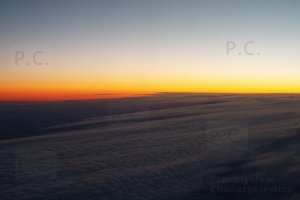 chmury i wschód słońca na dużej wyskości.JPG