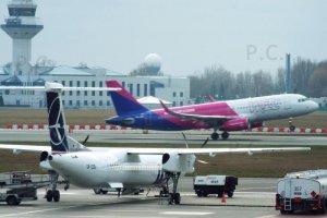 wizzair take off chopin warsaw.JPG