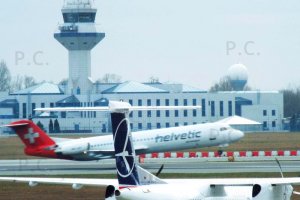 fokker helvetic take off chopin poland.JPG