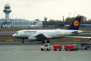a319 d-ailh lufthansa lotnisko chopina.JPG